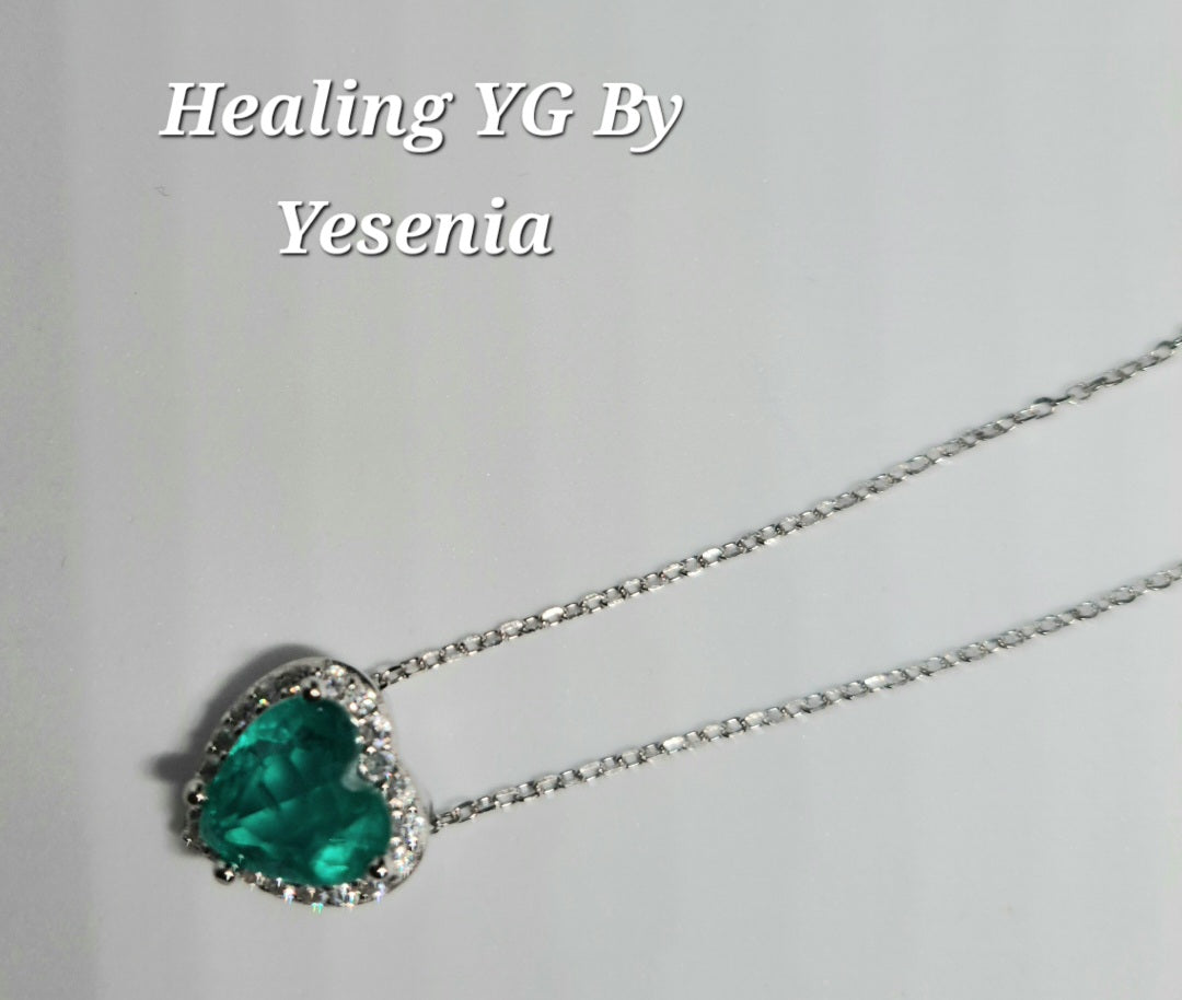 925 silver heart emerald green necklace