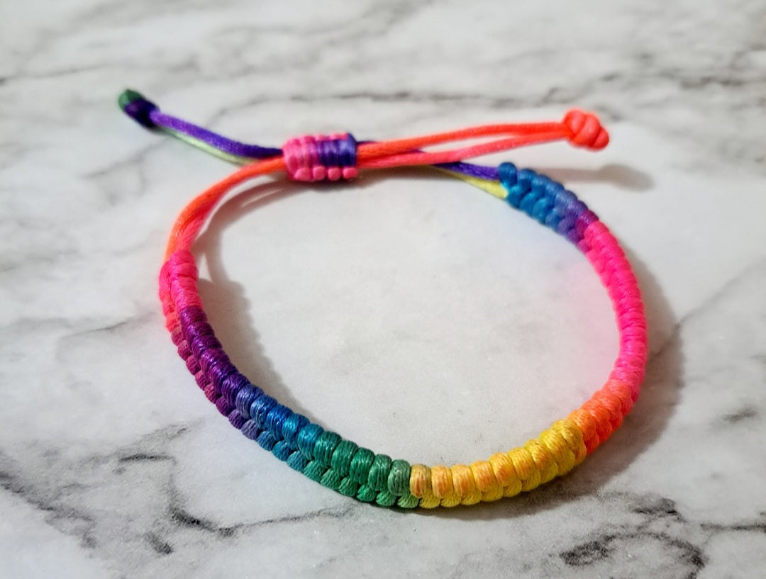 Rinbow charm bracelet unisex